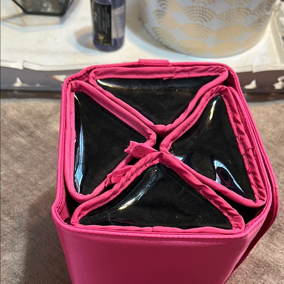 NWT Victoria's Secret Expandable Pink Bag Cosmetic Bag - Picture 5 of 11